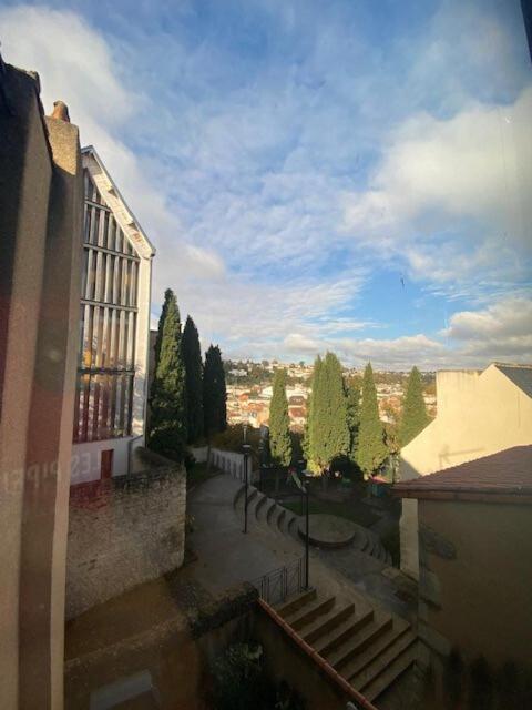 Le Chene: Medieval District City Centre Appartement Poitiers